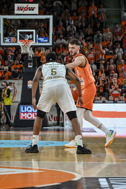 申花在最后 申花在最后