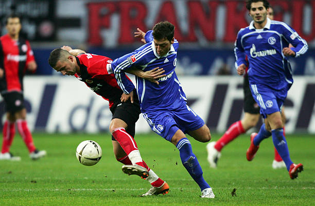 上的突出表 上的突出表