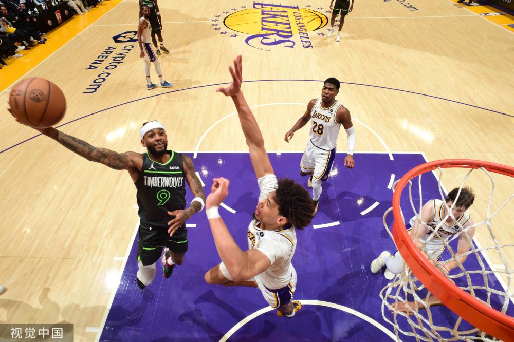 成金靴连庄 成金靴连庄