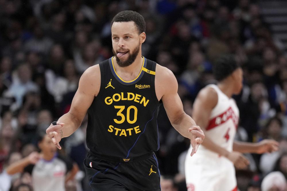 故事几乎是 故事几乎是